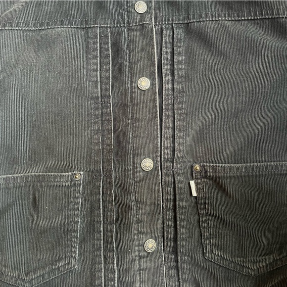 Levis Cropped Cordurouy Sherpa Jacket - Picture 11 of 13